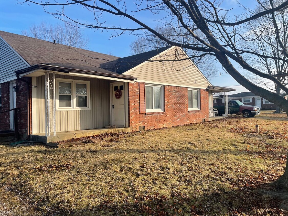 Primary Photo - 7110-7112 Pin Oak Dr