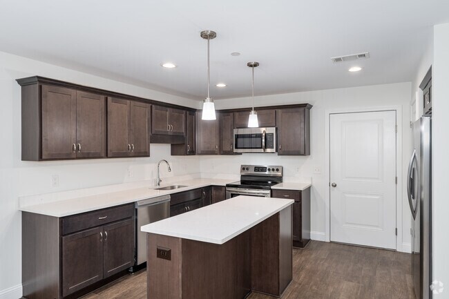 2 habitaciones, 2 baños - 977 pies cuadrados - Cocina - Saw Mill Square Apartments