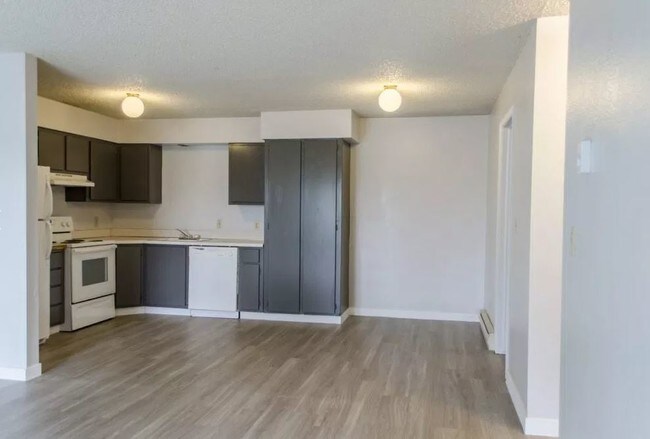 Foto del edificio - Cougar Ridge Apartments