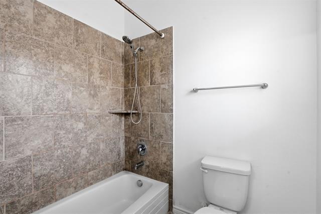 Building Photo - 11300 Hubbard Creek Dr