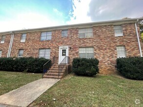 Building Photo - 114 Tillman Dr