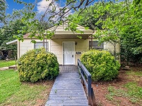 Building Photo - 1316 Rayfield Dr