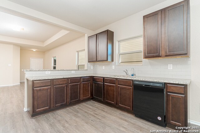 Building Photo - 2020 Cassiopeia Bend