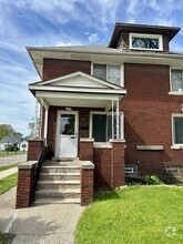Building Photo - 162 Labadie St