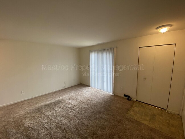 Foto del edificio - 76 Red Maple Ct