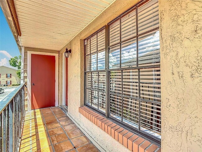 Foto del edificio - 21032 Voyager Blvd