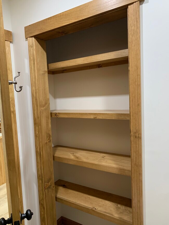 Foto del edificio - 32 Meadow Farm Rd