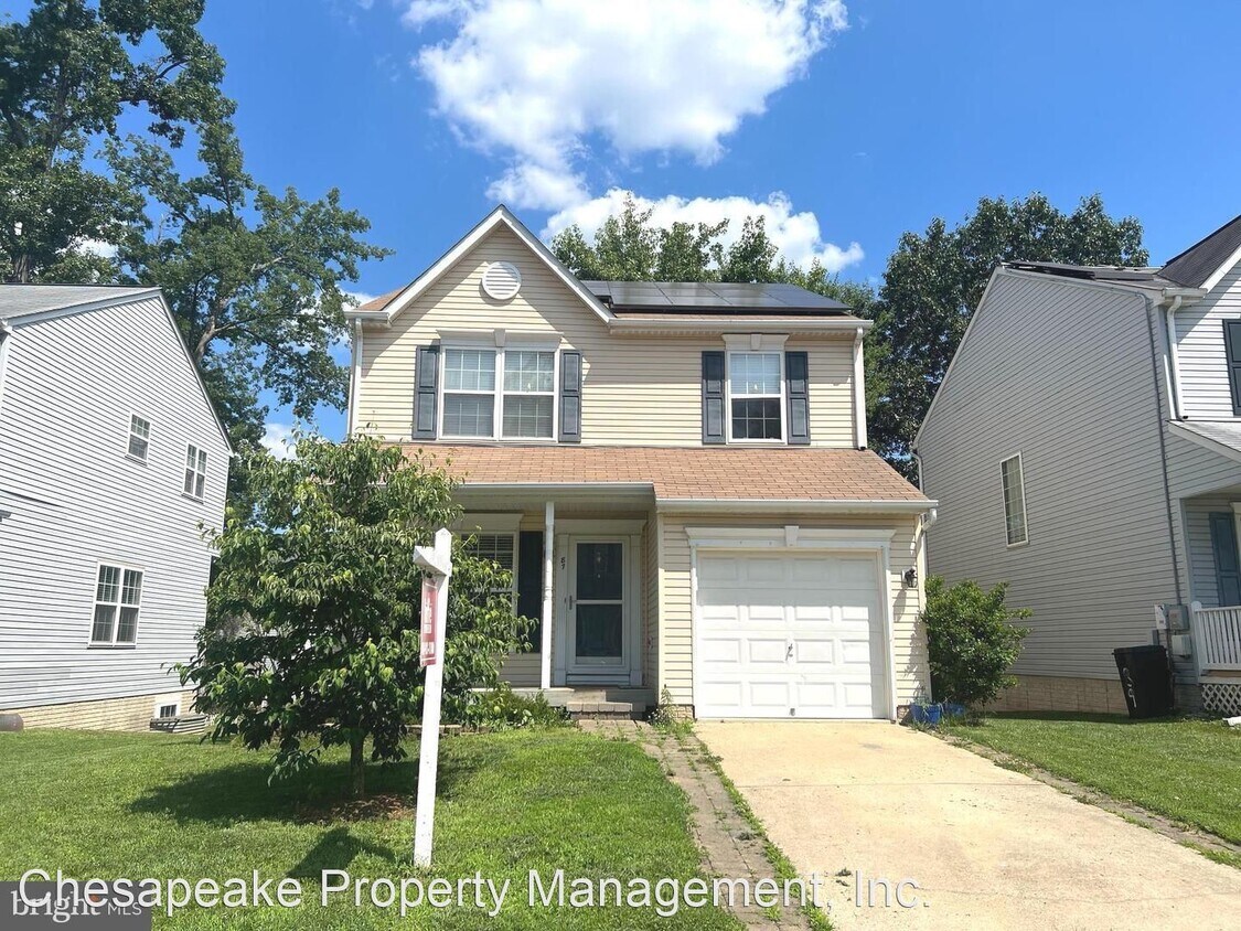 Foto principal - 3 br, 2.5 bath House - 87 Richard Ave