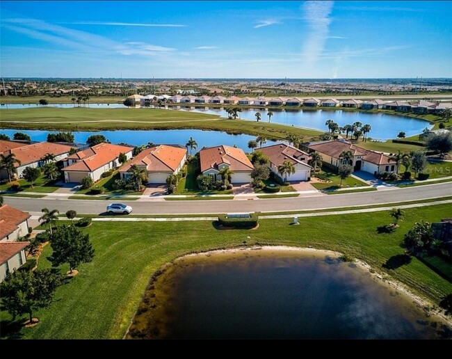 Building Photo - 23679 Waverly Cir