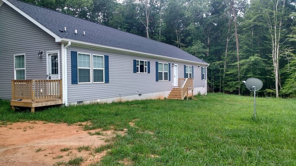 Primary Photo - 3466 Hamm Road