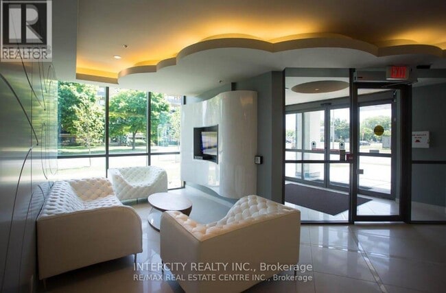 Building Photo - 80 Esther Lorrie Dr