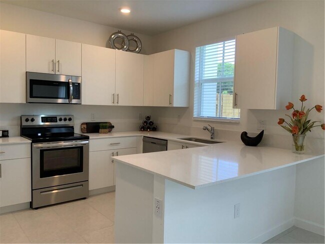 Building Photo - 4662 NW 120th Way