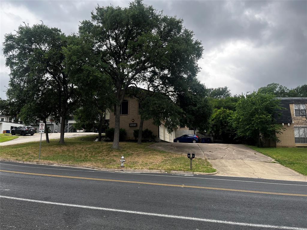 Foto principal - 1901 Woodland Ave