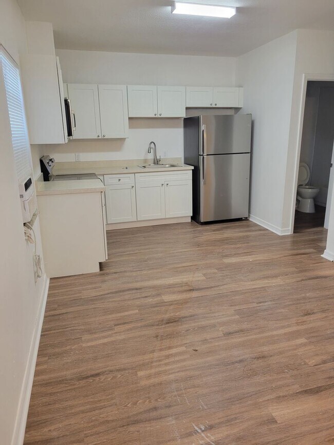 Foto del edificio - 1 BEDROOM 1 BATH SUITE