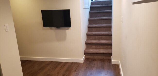 Living Room - 2530 Zenobia St