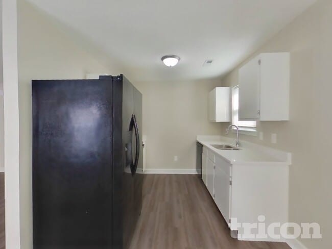 Building Photo - 177 Broadmoor Bend