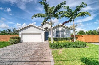 Building Photo - 30600 SW 193rd Ave