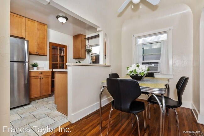 Foto del edificio - 2 br, 1 bath House - 4722 Oregon Street