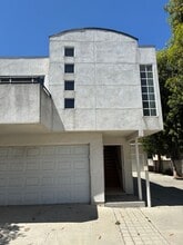 Building Photo - 607 N Ynez Ave