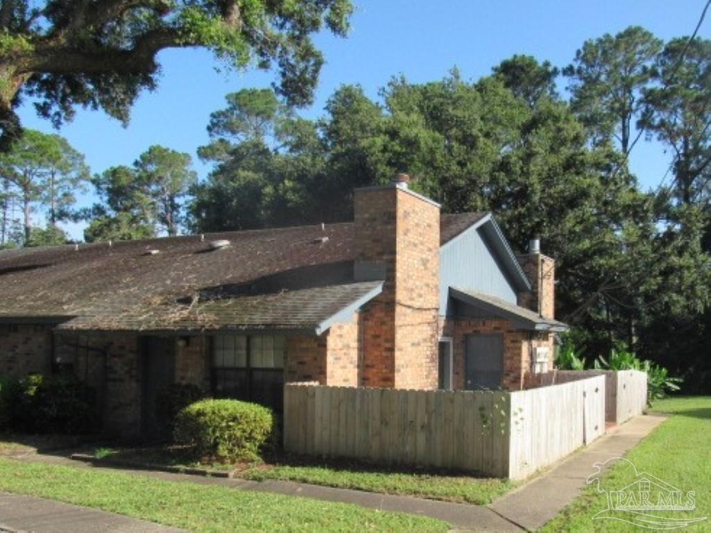 Primary Photo - 3332 Pine Forest Rd