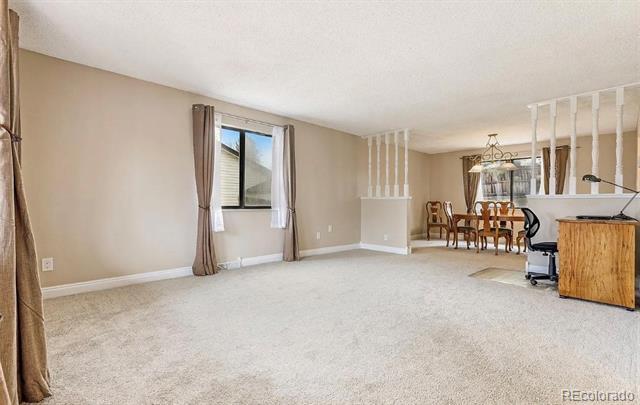 Foto del edificio - 13134 Peacock Dr