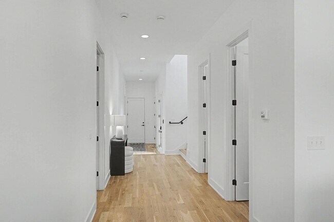 Foto del edificio - 2510 Barclay Dr