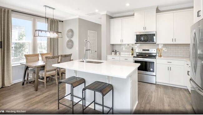 Cocina - 6775 Hickory Ridge Rd