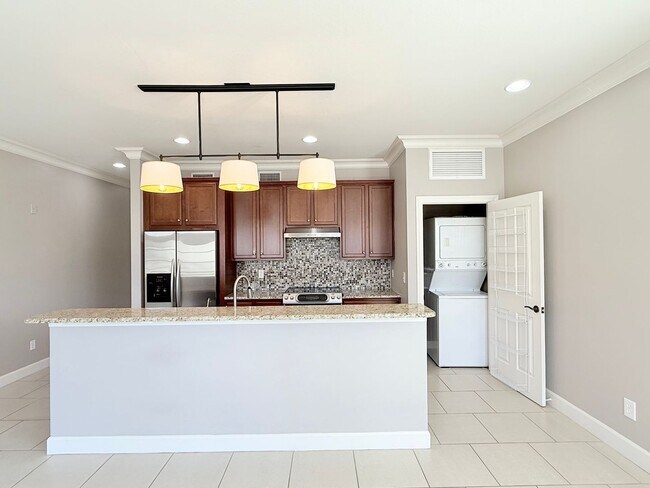 Foto del edificio - Downtown Pensacola Condo