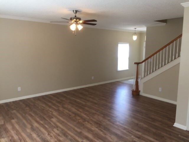 Foto del edificio - 3631 Silver Bluff Blvd