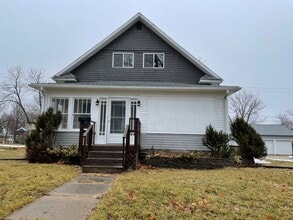 Building Photo - 2512 Willis Ave
