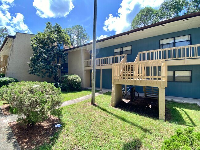 Foto del edificio - 2811 SW Archer Rd