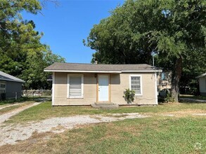 Building Photo - 315 Ritchey St