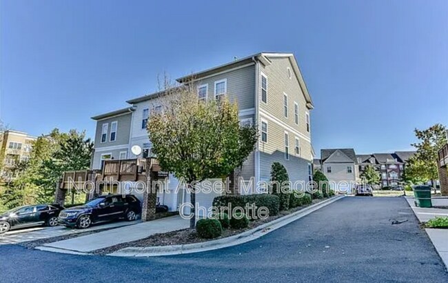 Foto del edificio - 9130 Vilandry Way