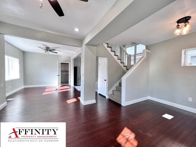 Foto del edificio - 3606 S Benton Ave