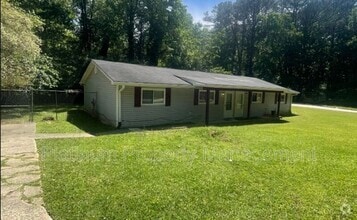 Building Photo - 543 Springwood Dr