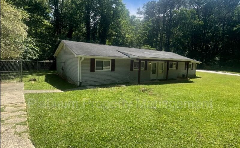 Primary Photo - 543 Springwood Dr