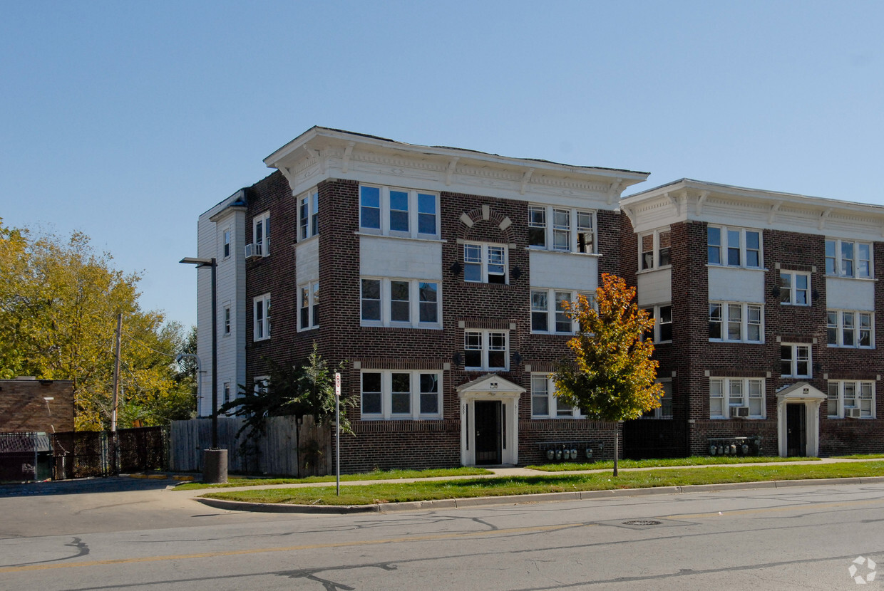 Foto principal - Benton Park Apartments