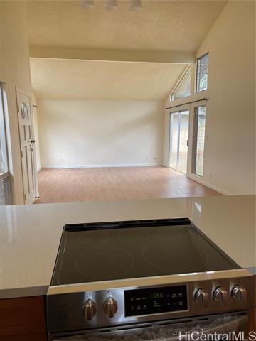 Foto del edificio - 94-730-730 Lanikuhana Ave