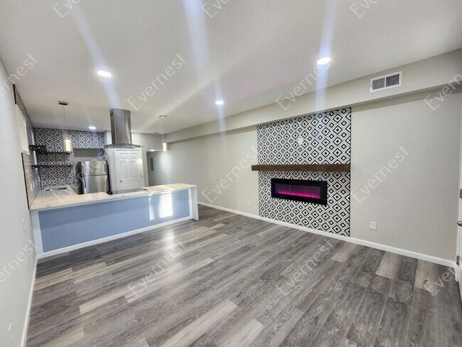 Foto del edificio - 1000 Hill St SE