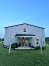 Building Photo - 4667 Chisolm Rd