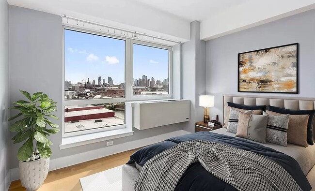 Building Photo - 446 KENT Avenue