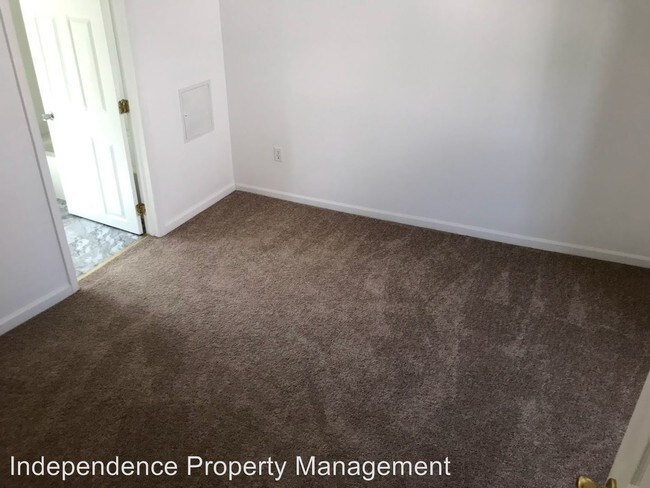 Foto del edificio - 4 br, 2 bath House - 109 Church Street