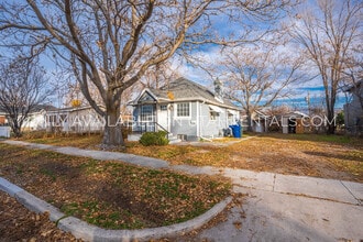 Building Photo - 1075 Jeremy St