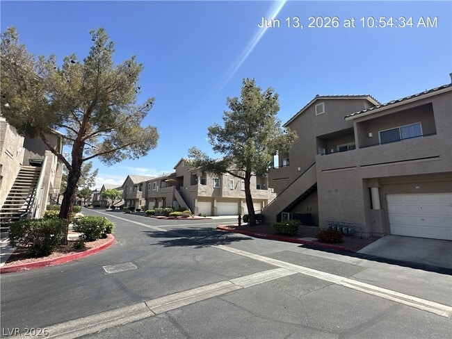 Building Photo - 2152 Quarry Ridge St