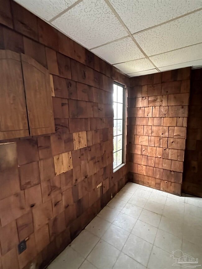 Building Photo - 602 New York Dr