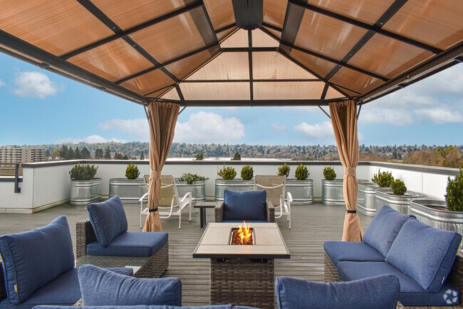 Rooftop Deck - The Loop at Green Lake