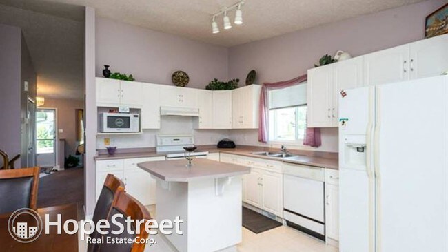 Foto del edificio - 4 bedroom in Edmonton AB