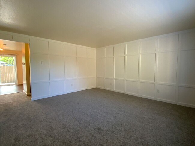 Building Photo - 7404 Rainer Drive