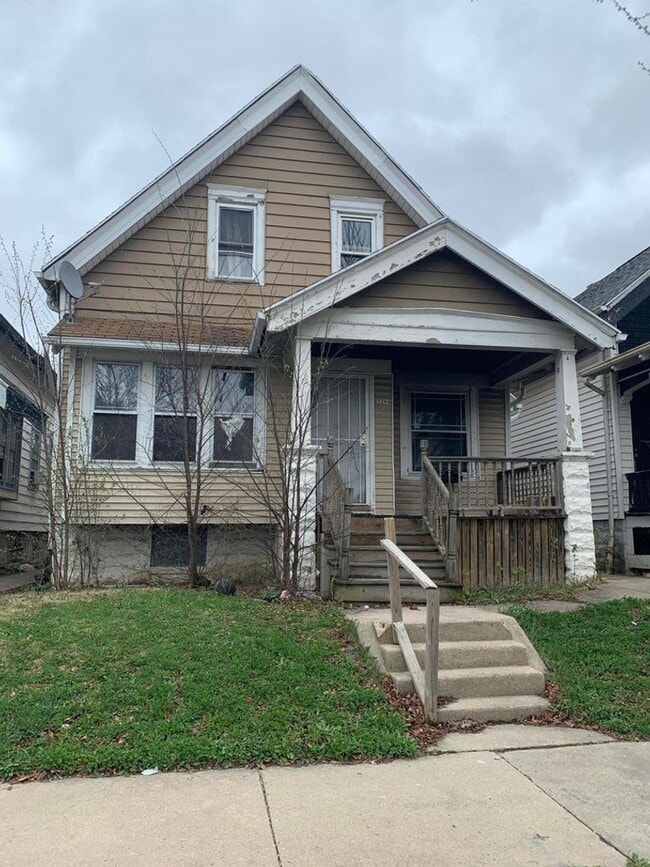 Building Photo - 3264 N 25th St