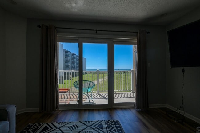 Building Photo - FURNISHED OFF-SEASON OCEANFRONT MONTHLY RENTAL